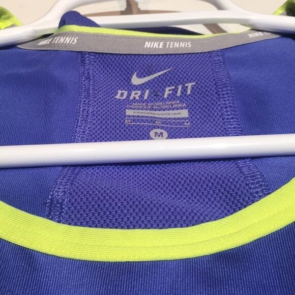 Nike Sleeveless Tank Top - Blue/Yellow - Preowned - Tiny Hole & Slightly Lifted - Picture 6 of 10